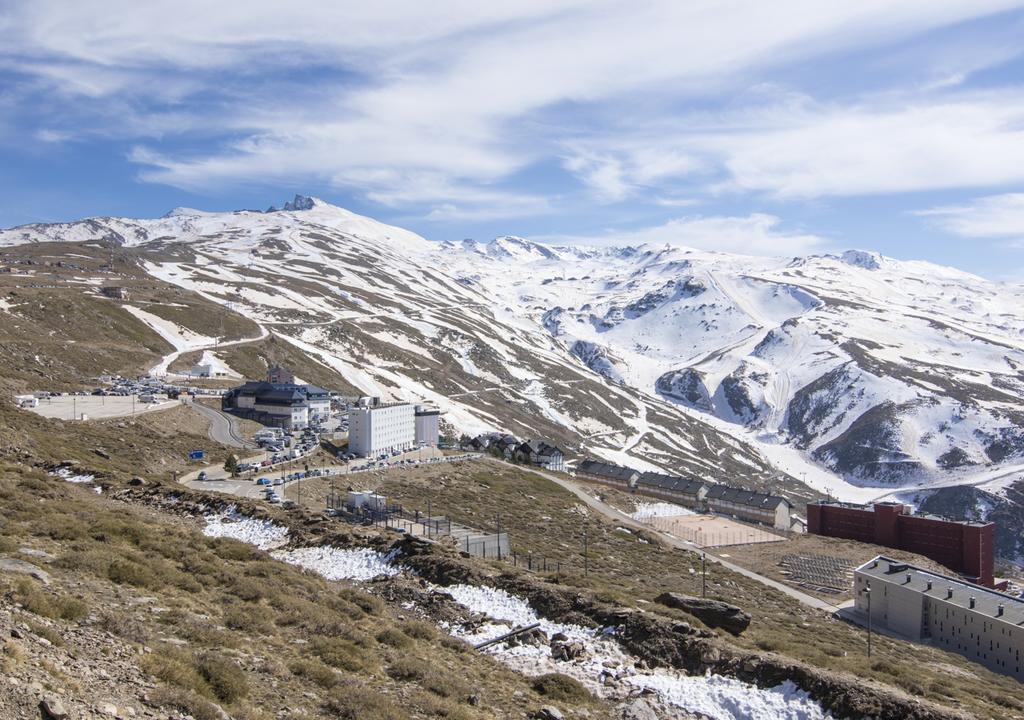 Albergue Inturjoven Sierra Nevada Exterior foto