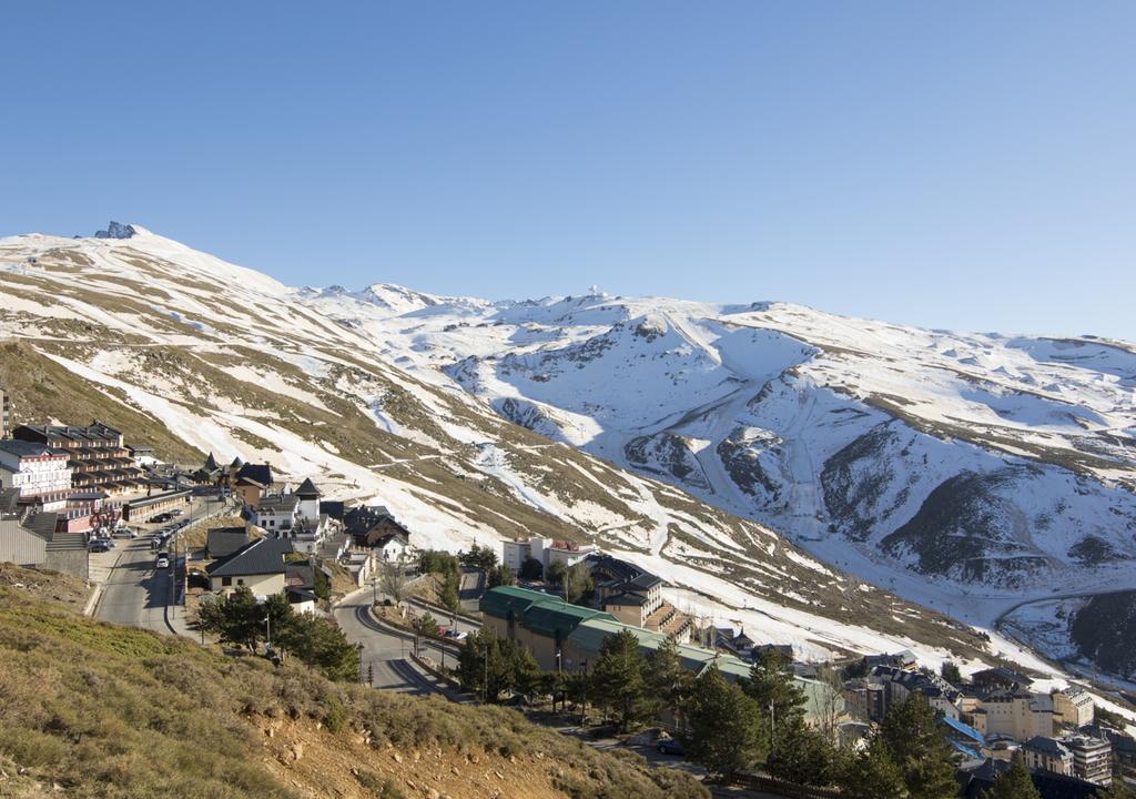 Albergue Inturjoven Sierra Nevada Exterior foto
